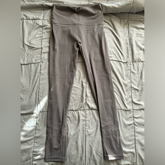 Gymshark Legacy Leggings - Picture 2 of 6